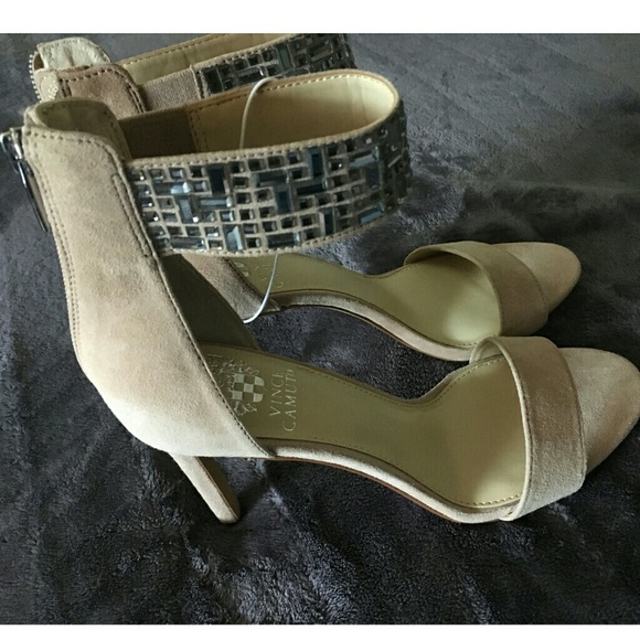 Vince Camuto Shoes - VINCE CAMUTO NUDE HEELS / CRYSTAL